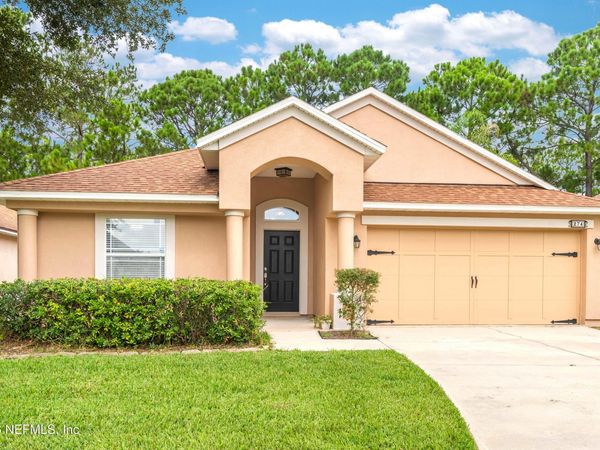 274 BROOKCHASE Lane W, Jacksonville, FL 32225