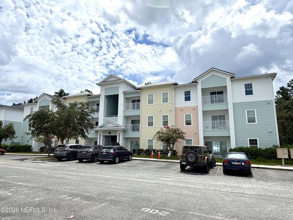 4990 KEY LIME Drive, Unit 306, Jacksonville, FL 32256