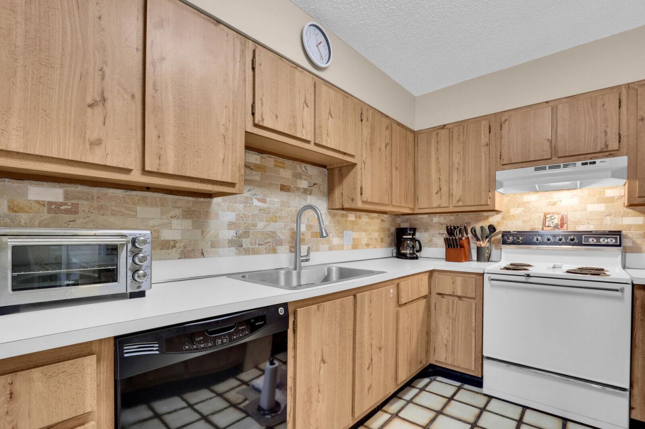 1420 Ocean Way, Unit 7D, Jupiter, FL 33477 Photo