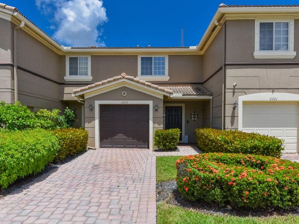 2205 SW MARSHFIELD Court, Unit 2205, Port St. Lucie, FL 34953