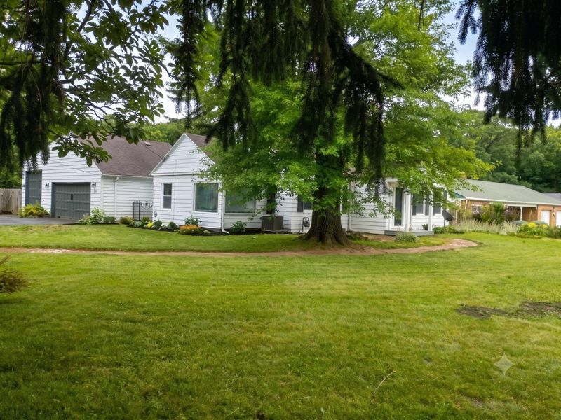 3950 Riverside Drive , Columbus, OH 43220 Photo 38