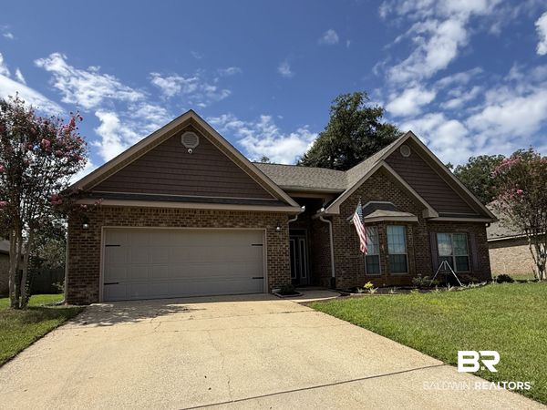 10510 Dunmore Dr, Daphne, AL 36526