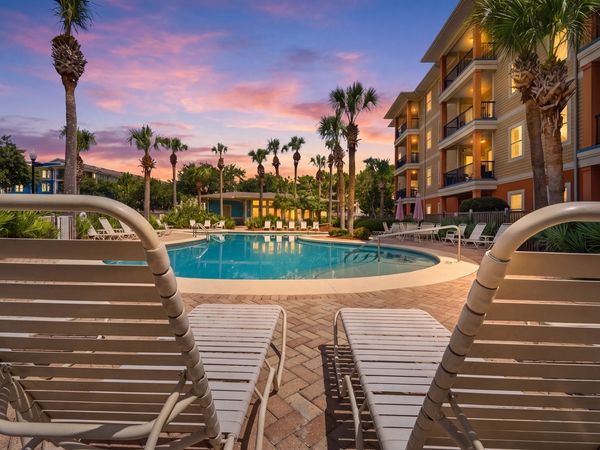 1430 Regency Rd, Unit 402D, Gulf Shores, AL 36542