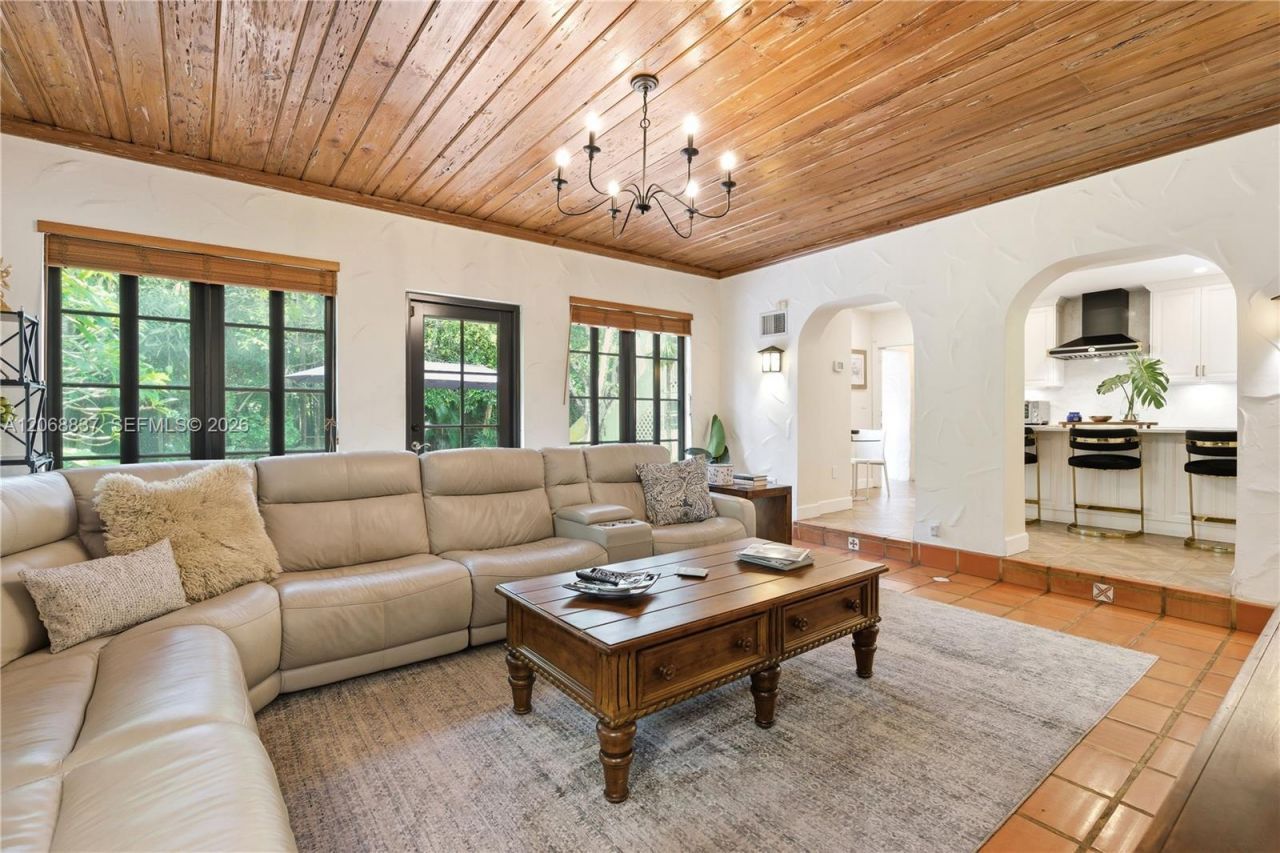 1140 Asturia Ave, Coral Gables, FL 33134 Photo