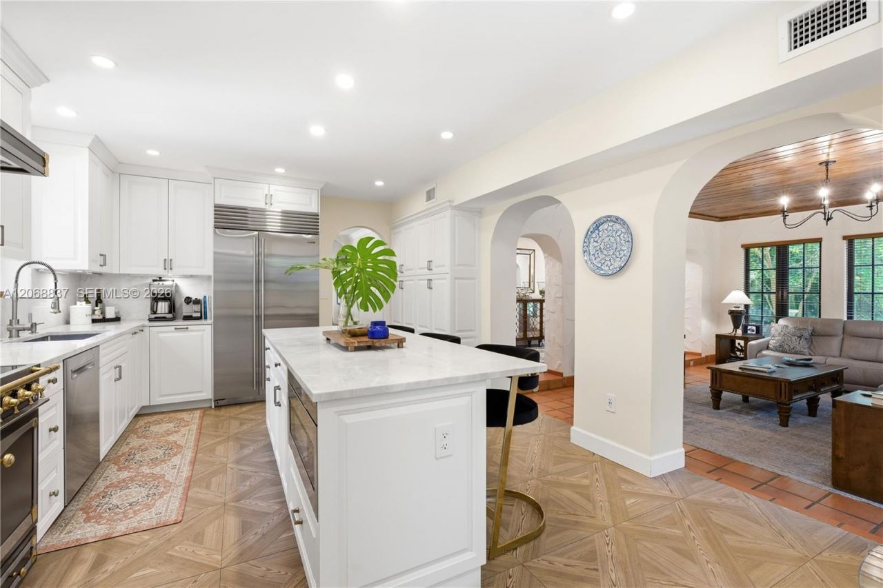 1140 Asturia Ave, Coral Gables, FL 33134 Photo