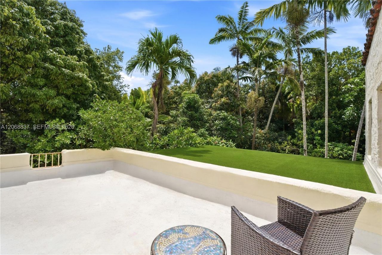 1140 Asturia Ave, Coral Gables, FL 33134 Photo