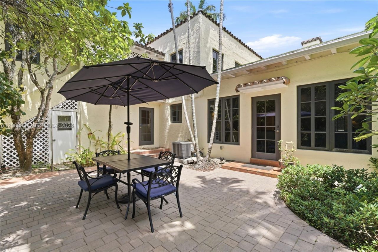 1140 Asturia Ave, Coral Gables, FL 33134 Photo