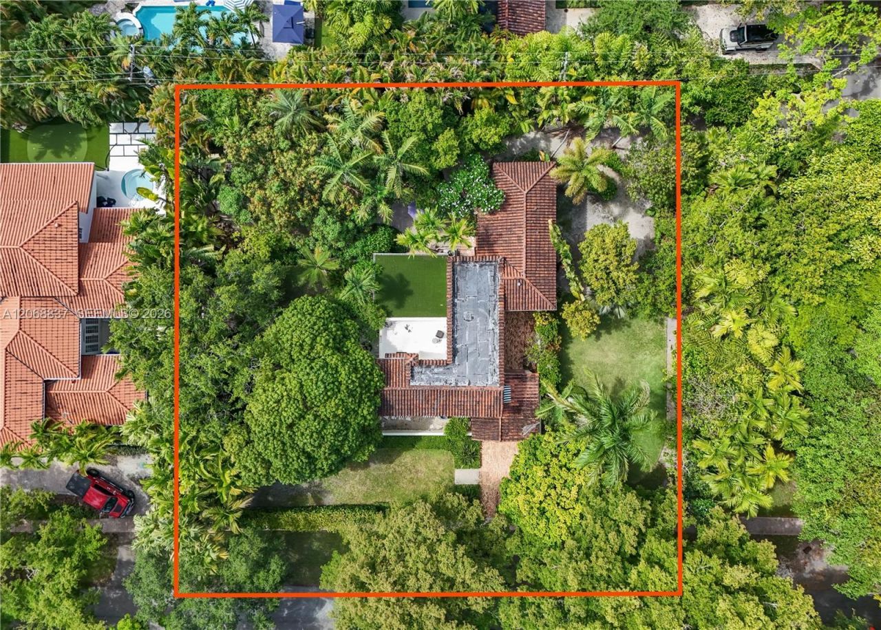 1140 Asturia Ave, Coral Gables, FL 33134 Photo