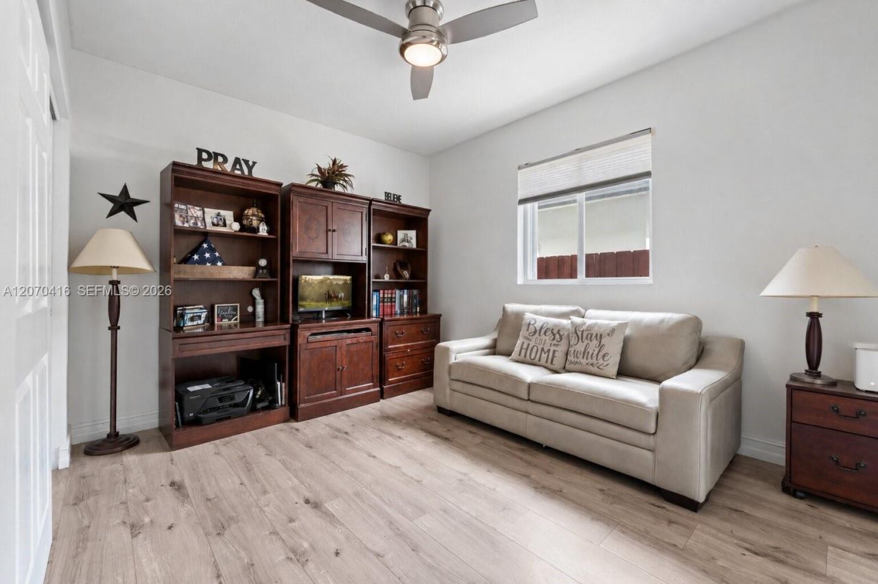 2006 NE 38th Rd , Homestead, FL 33033 Photo
