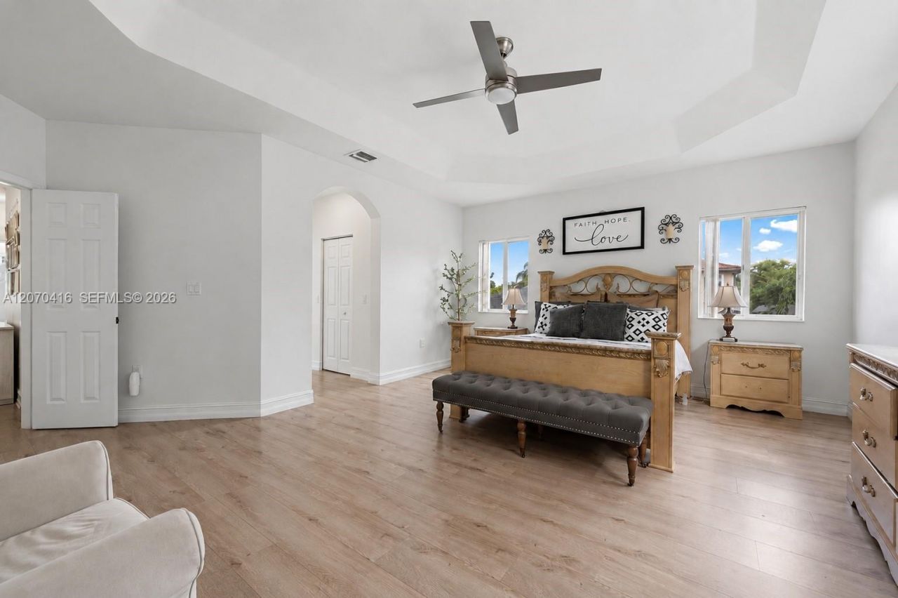 2006 NE 38th Rd , Homestead, FL 33033 Photo