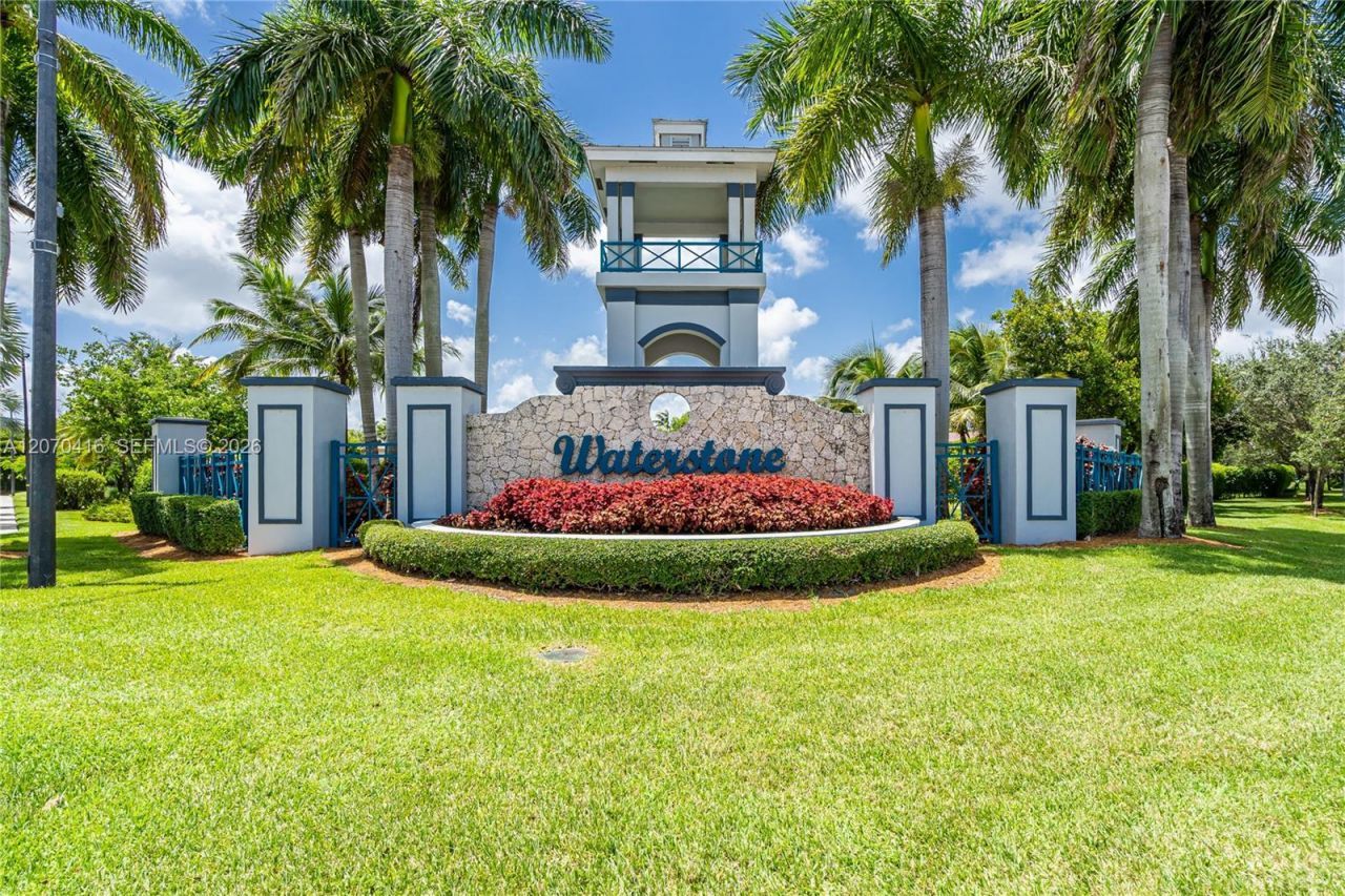 2006 NE 38th Rd , Homestead, FL 33033 Photo