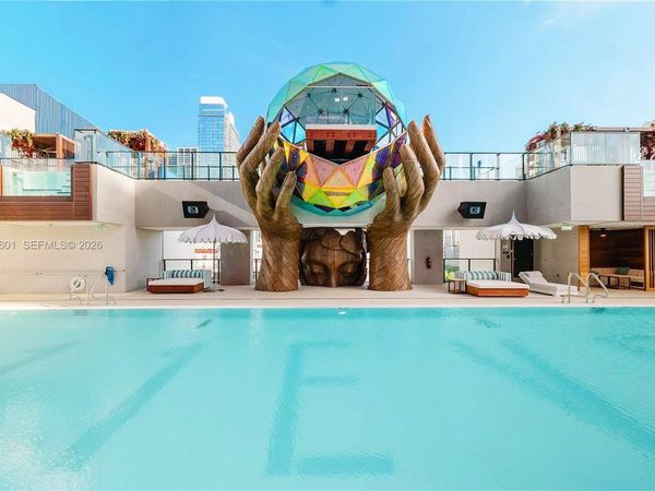 20 NE 11 ST, Unit 2407, Miami, FL 33132