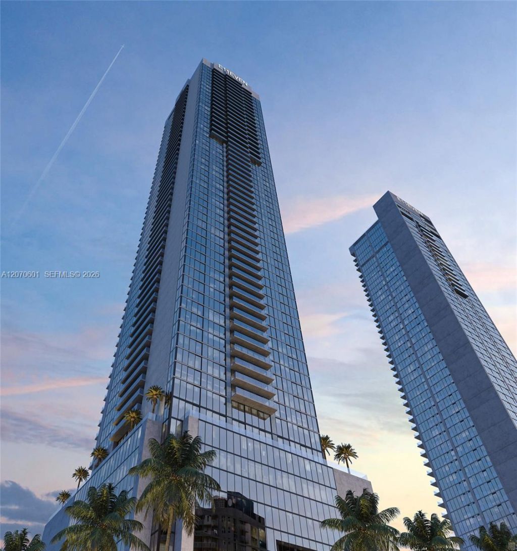 20 NE 11 St, Unit 2407, Miami, FL 33132 Photo