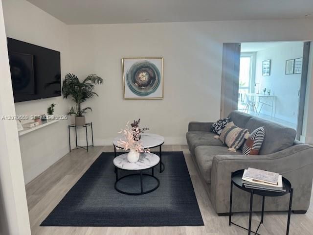 19380 NE 26 Ave , Unit 304, Miami, FL 33180 Photo