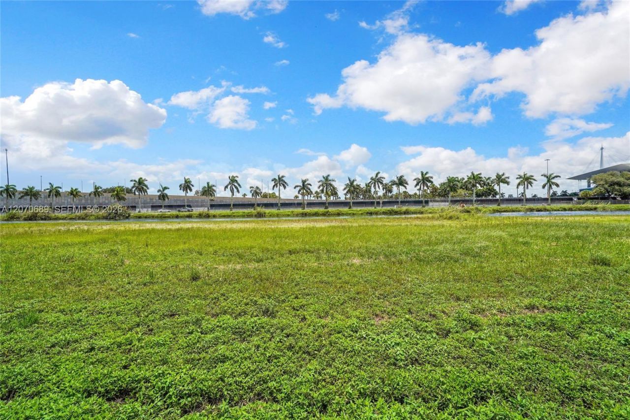1714 NW 204th St , Miami Gardens, FL 33056 Photo