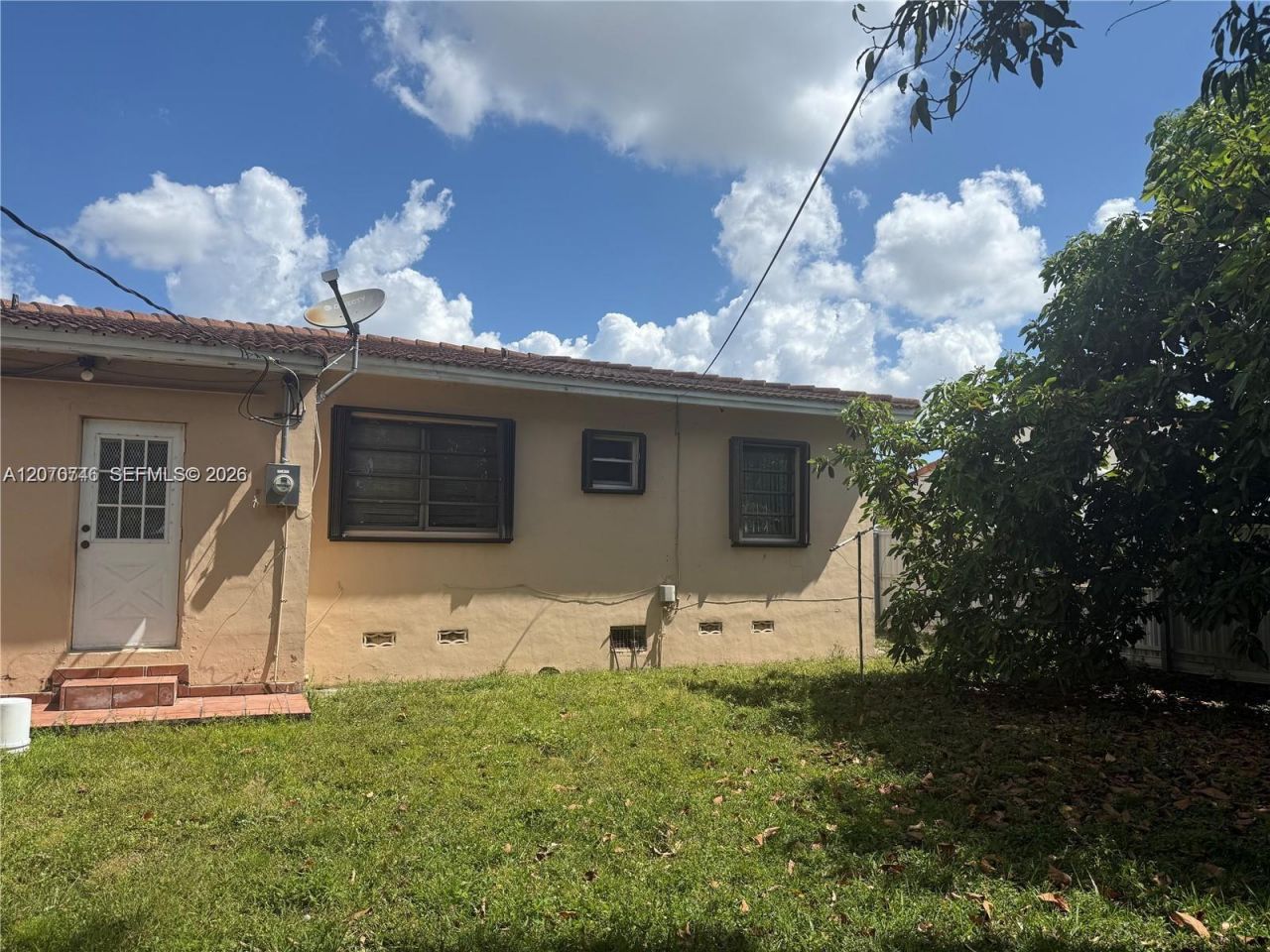 50 E 44th St , Hialeah, FL 33013 Photo
