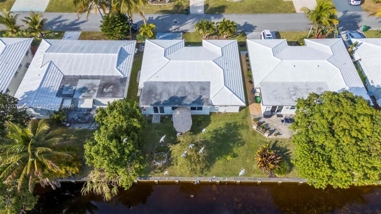 6810 NW 74th Pl , Tamarac, FL 33321 Photo