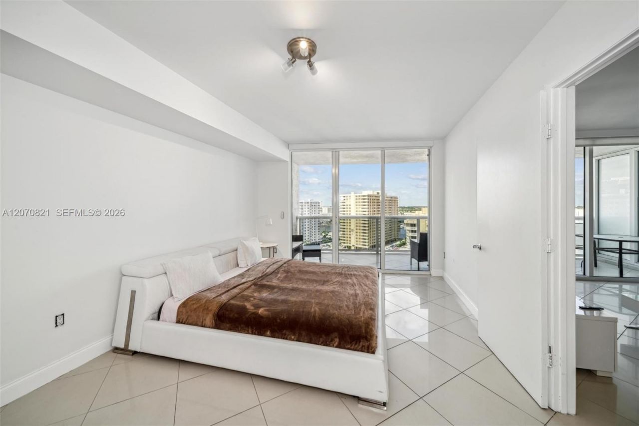 1800 S Ocean Dr , Unit 1406, Hallandale Beach, FL 33009 Photo