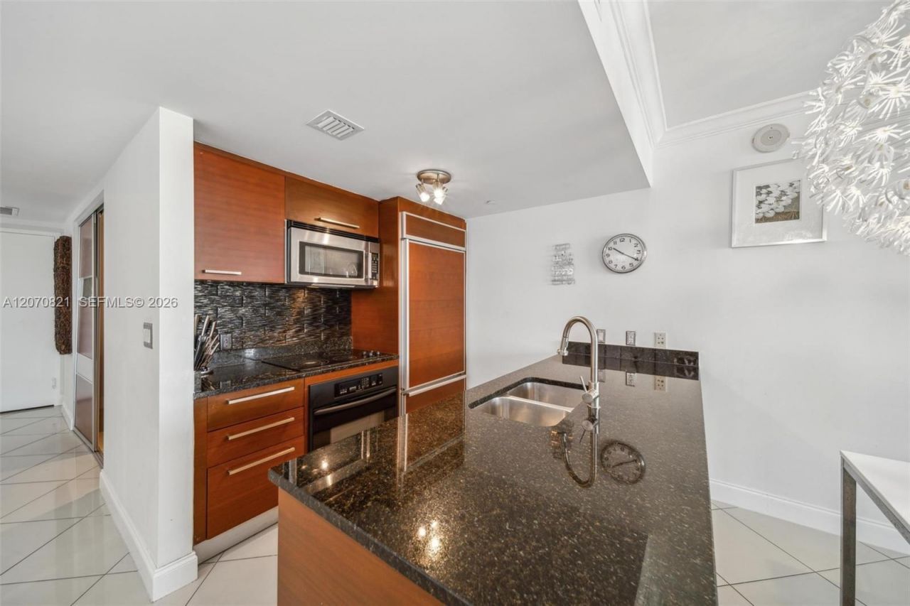 1800 S Ocean Dr , Unit 1406, Hallandale Beach, FL 33009 Photo
