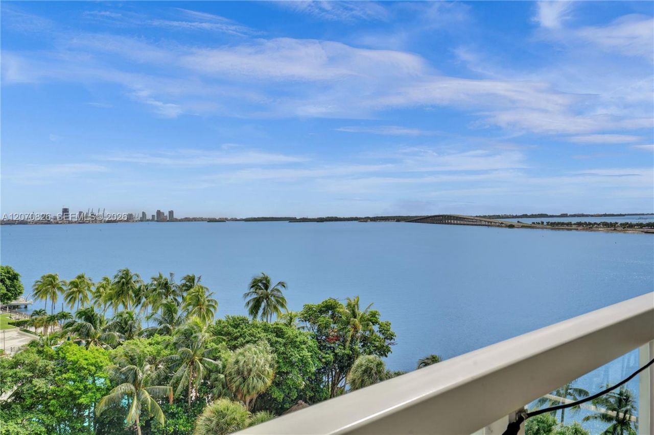 2451 Brickell Ave , Unit 8E, Miami, FL 33129 Photo