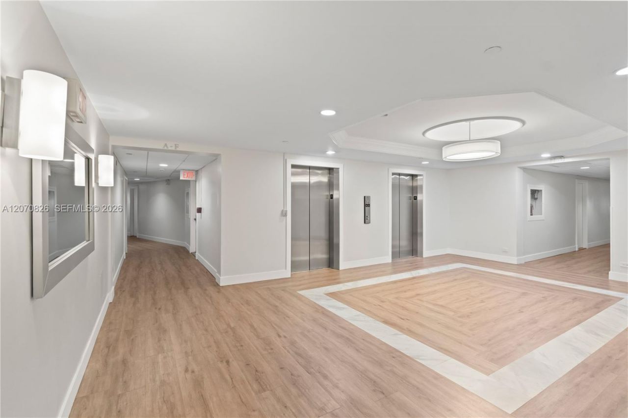2451 Brickell Ave , Unit 8E, Miami, FL 33129 Photo
