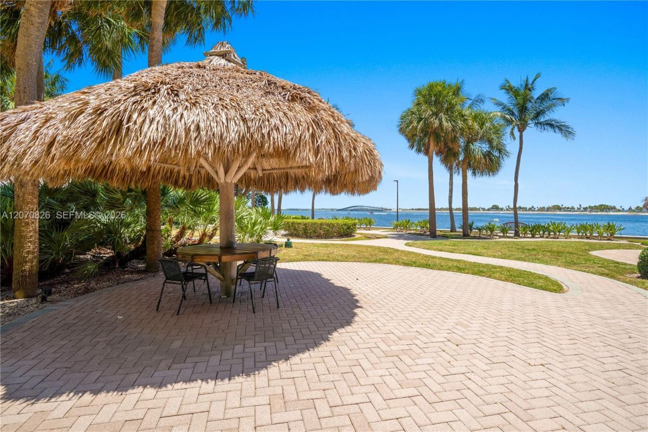 2451 Brickell Ave , Unit 8E, Miami, FL 33129 Photo