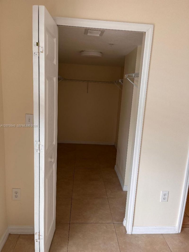 1690 SW 27th Ave, Unit 610, Miami, FL 33145 Photo