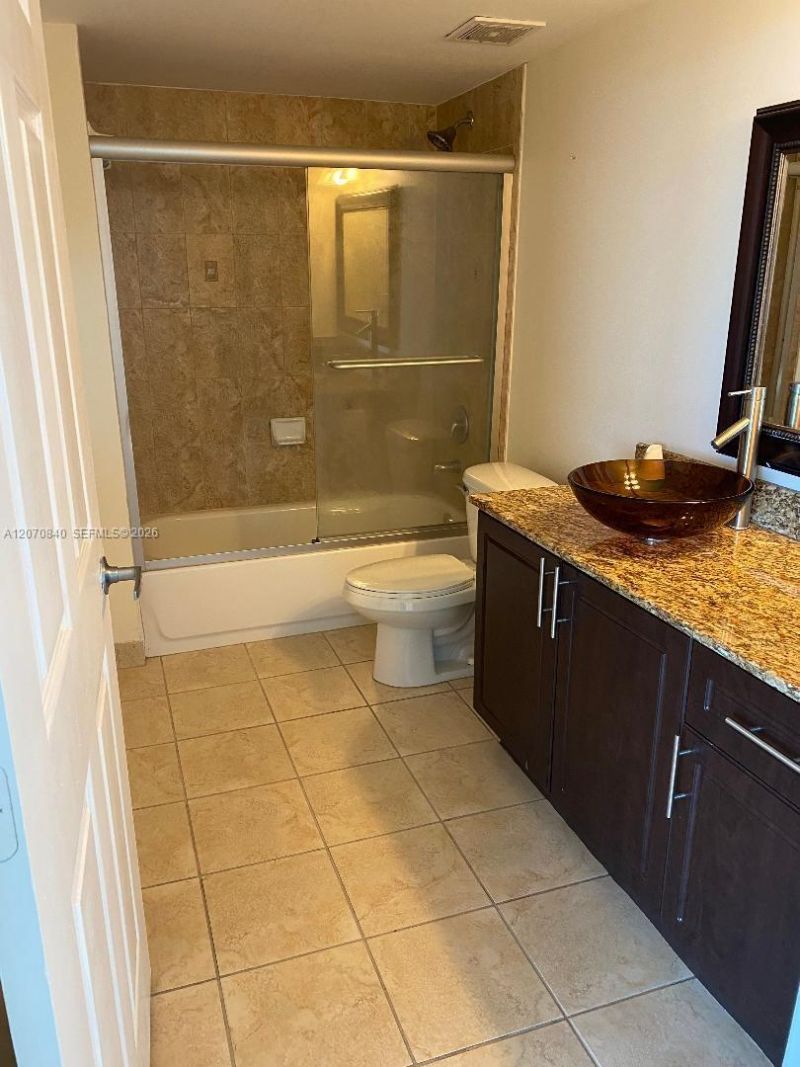 1690 SW 27th Ave, Unit 610, Miami, FL 33145 Photo