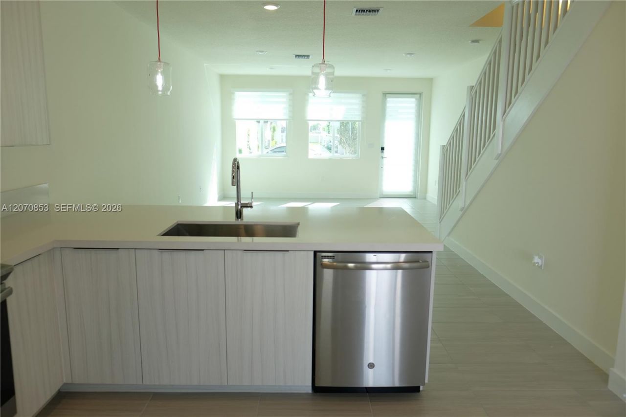 Please Call For Address, Unit 105, Doral, FL 33178 Photo