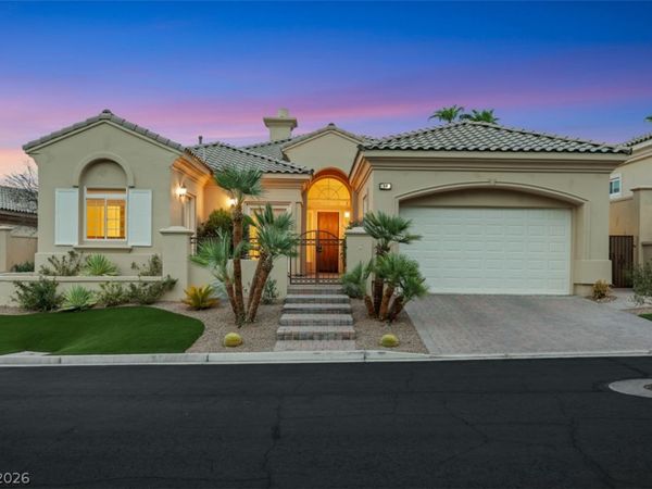 15 Avenida Fiori, Henderson, NV 89011