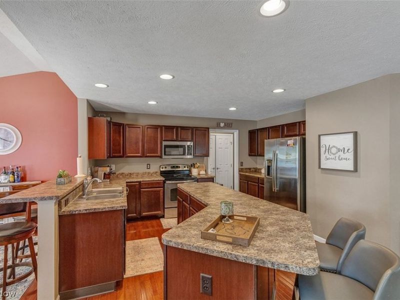 1936 Thornwood Lane, Painesville Township, OH 44077 Photo 11