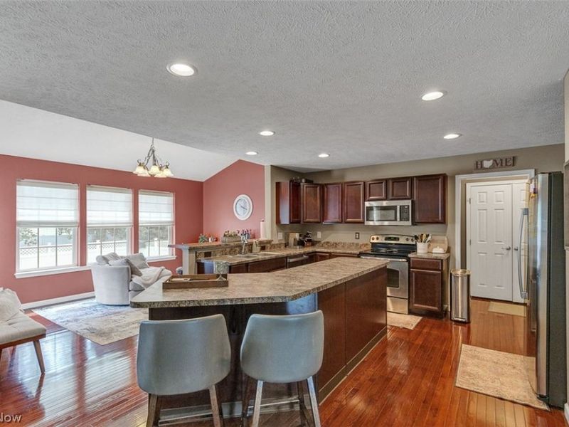 1936 Thornwood Lane, Painesville Township, OH 44077 Photo 6