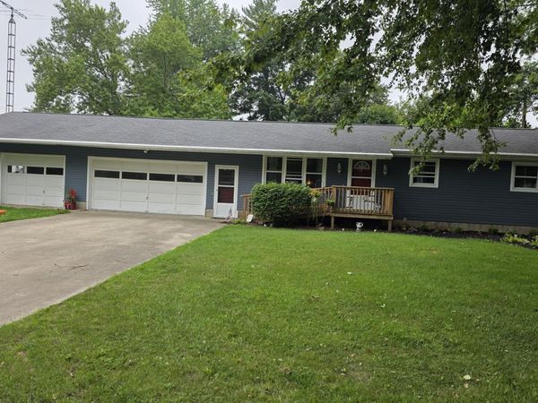 307 Grace Lane, Fayette, OH 43521