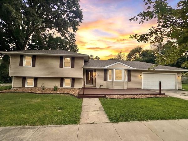 920 S New York Avenue, Sedalia, MO 65301