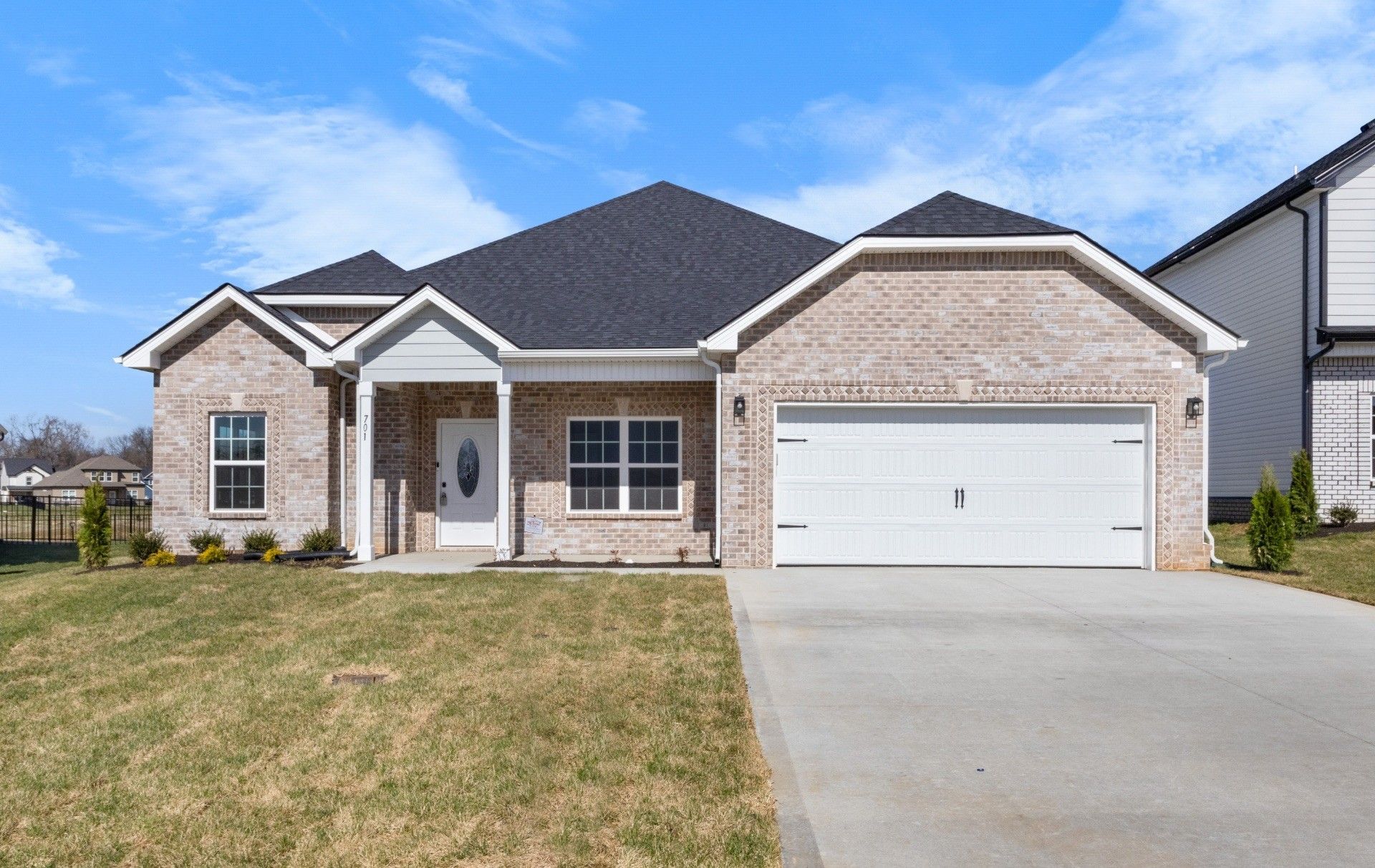 480 Kildeer Dr , Clarksville, TN 37040 Main Photo