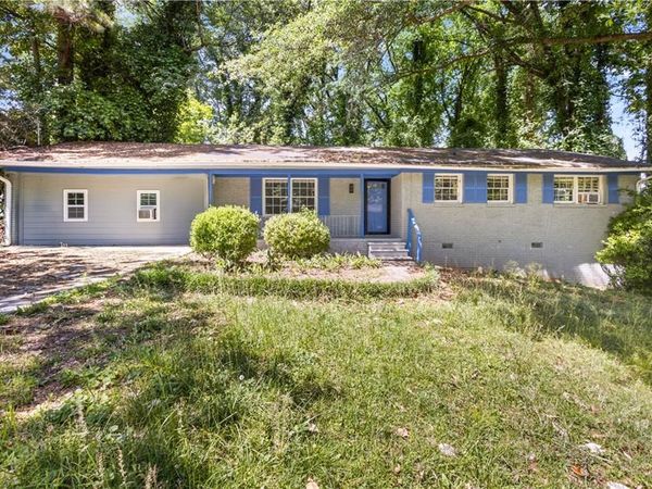 4176 Indian Forest Road , Stone Mountain, GA 30083
