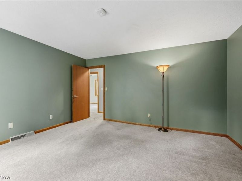 2170 Dow Drive, Akron, OH 44313 Photo 32