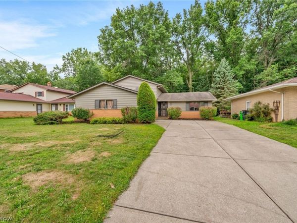 4554 Whitehall Drive, South Euclid, OH 44121