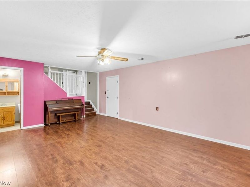 4554 Whitehall Drive, South Euclid, OH 44121 Photo 18