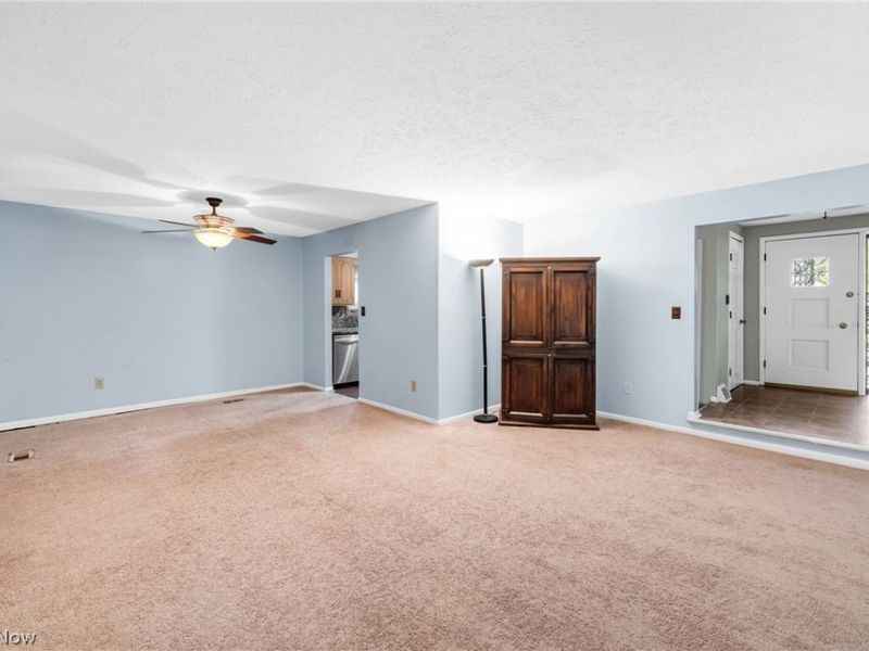 4554 Whitehall Drive, South Euclid, OH 44121 Photo 6