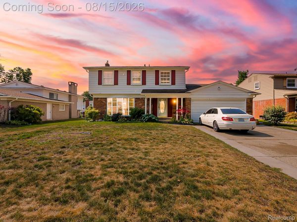 21131 Harvard Road, Southfield, Mi 48076