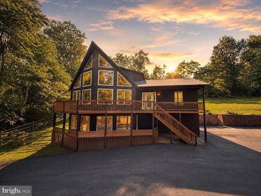 184 APPLE JACK CIRCLE, LINDEN, VA 22642