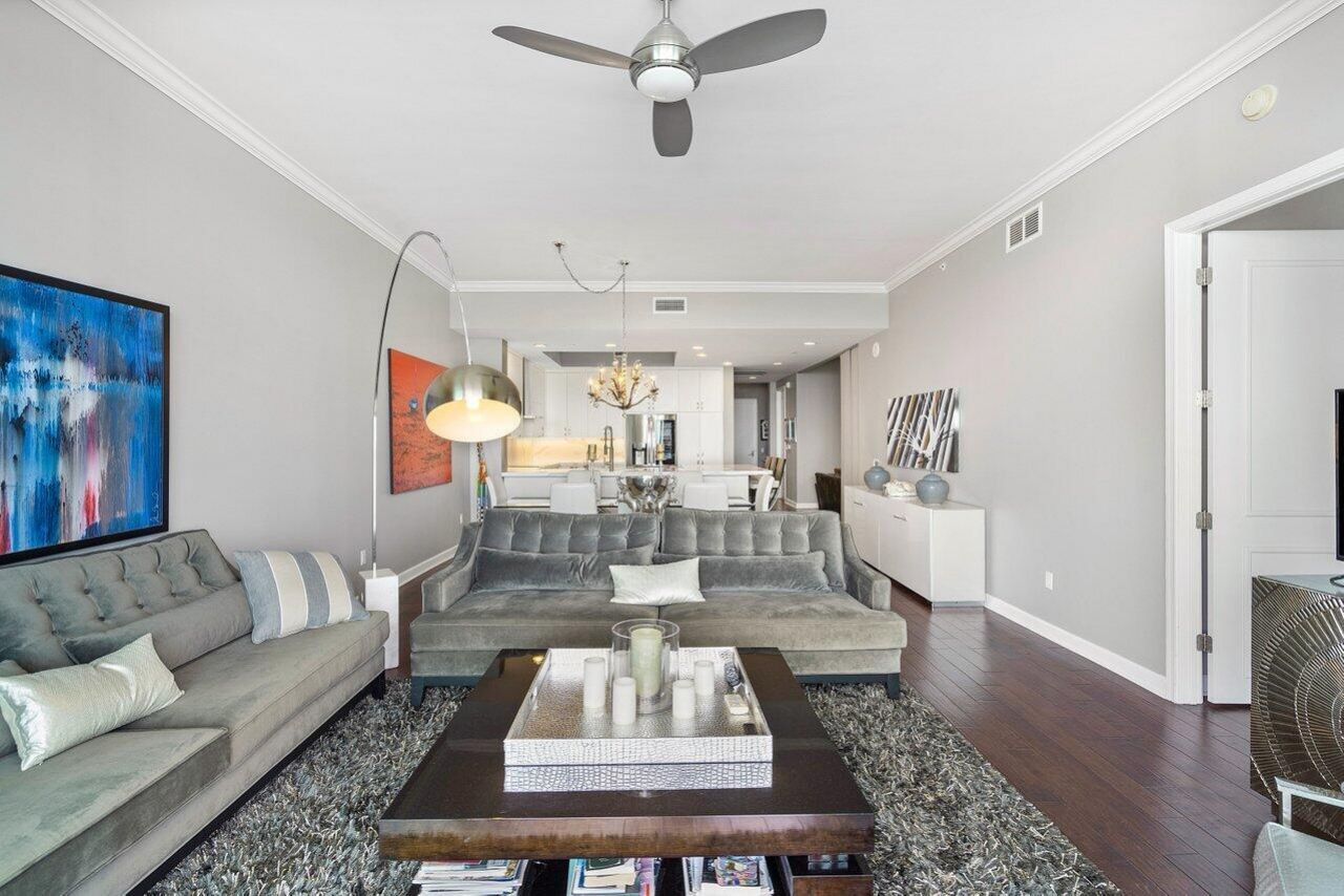 2640 Lake Shore Drive, Unit 2609, Riviera Beach, FL 33404 Photo