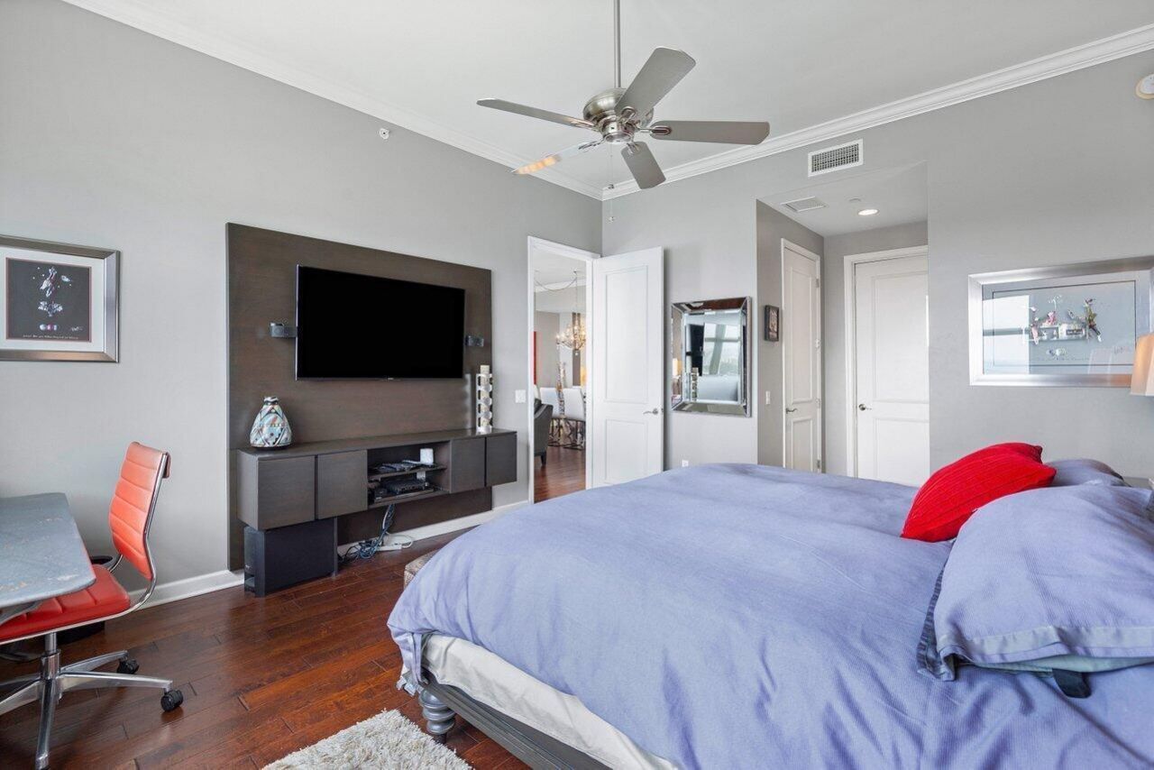 2640 Lake Shore Drive, Unit 2609, Riviera Beach, FL 33404 Photo
