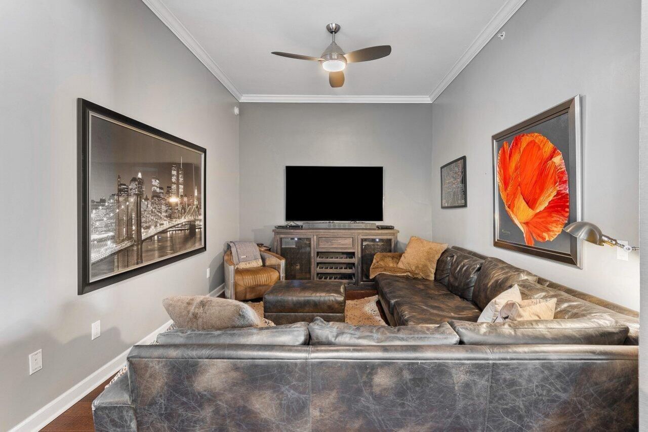 2640 Lake Shore Drive, Unit 2609, Riviera Beach, FL 33404 Photo