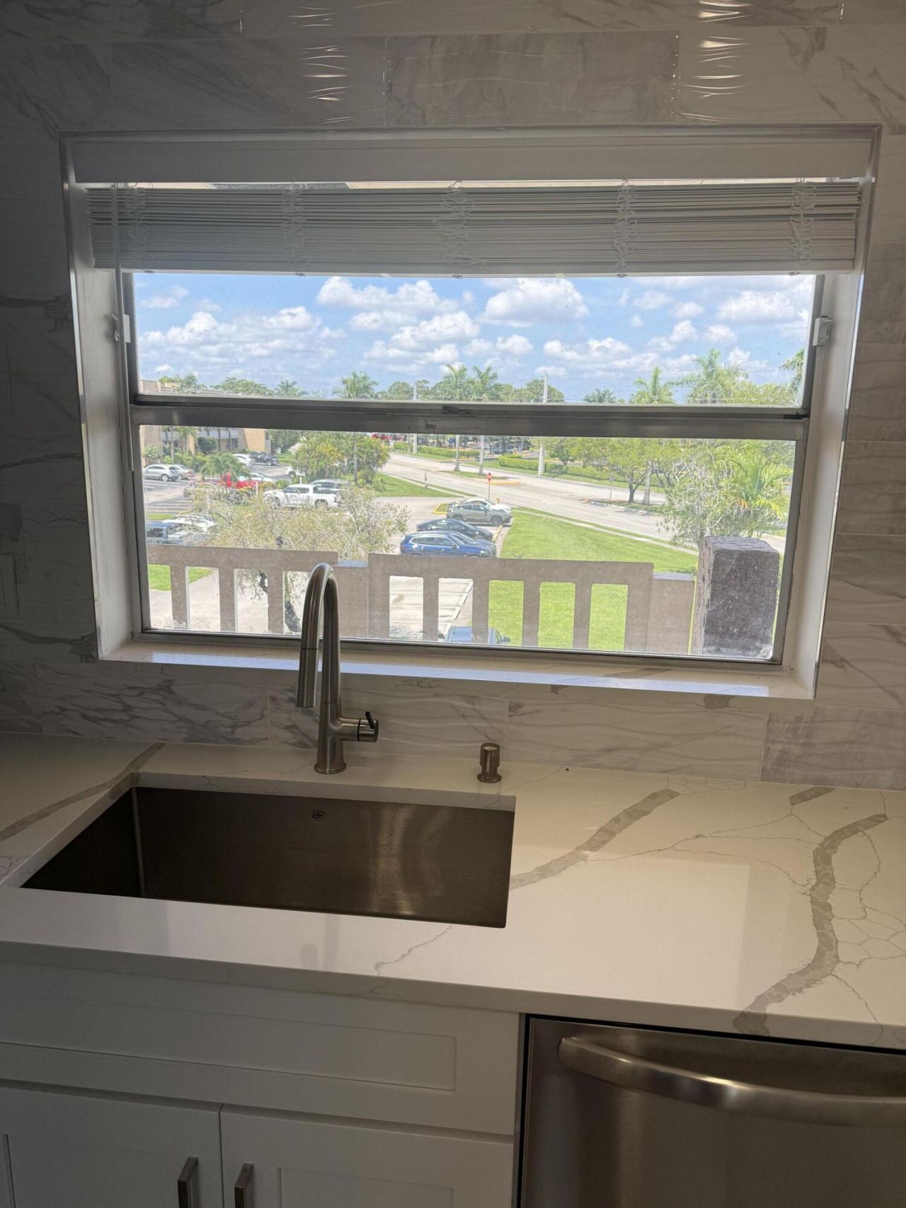 9300 Sunrise Lakes Boulevard, Unit 303, Sunrise, FL 33322 Photo