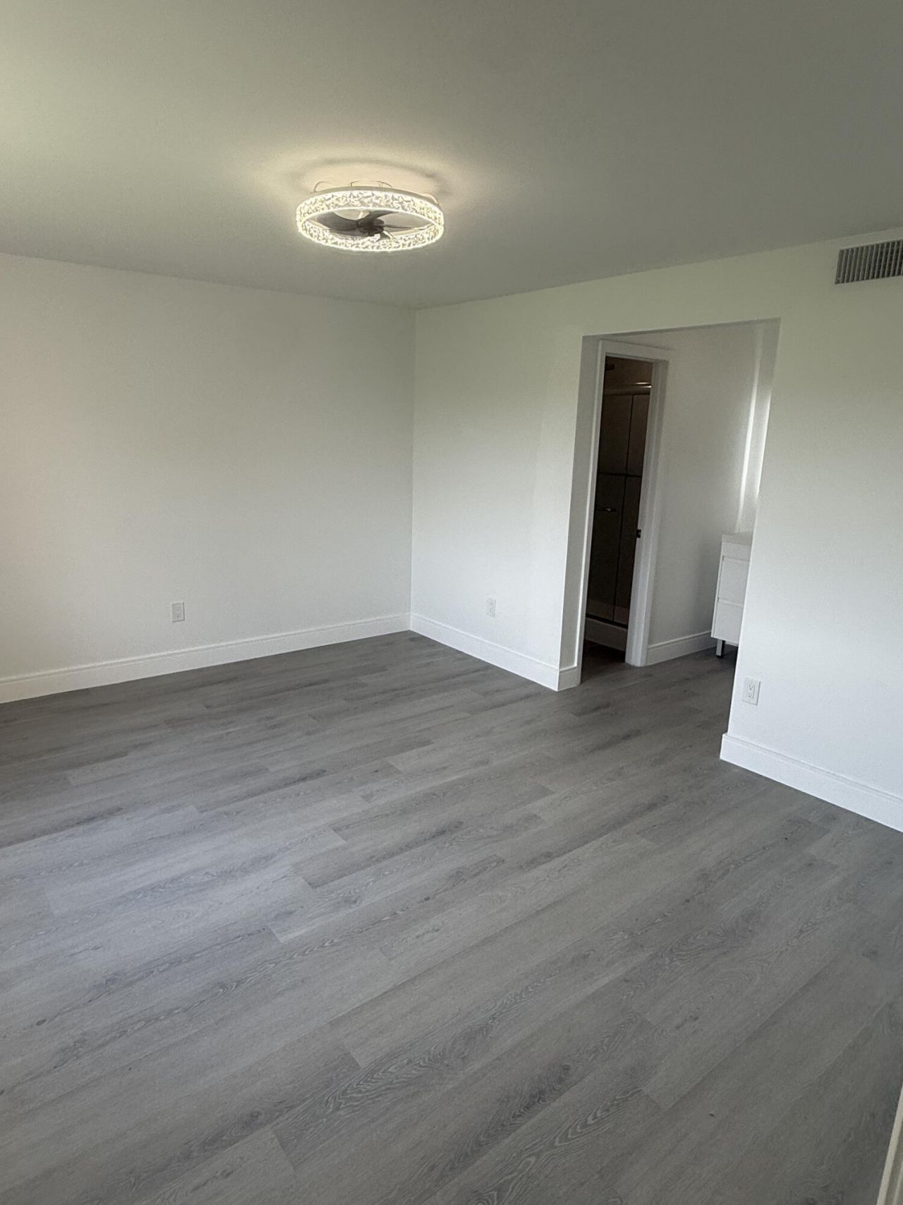 9300 Sunrise Lakes Boulevard, Unit 303, Sunrise, FL 33322 Photo