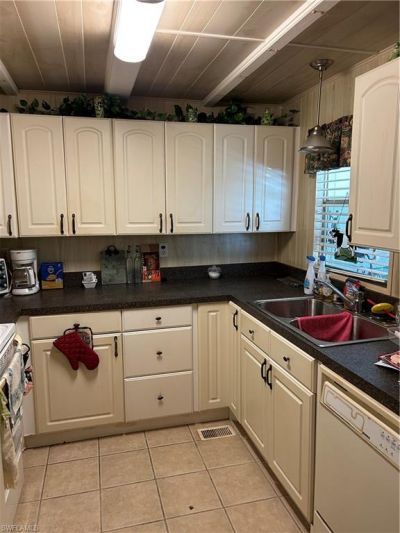 281 Lime Key Ln, Unit 140, Naples, FL 34114 Photo