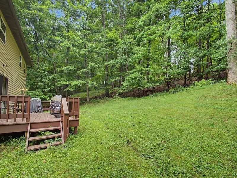 547 Terrace Ridge Circle , Howard, OH 43028 Photo 3