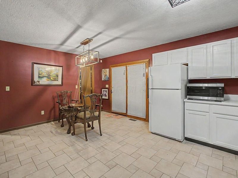547 Terrace Ridge Circle , Howard, OH 43028 Photo 9